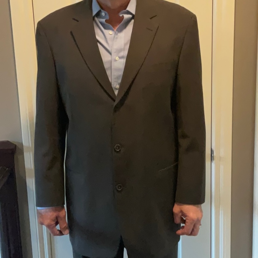 Hugo Boss Black Suit Timeless Elegance